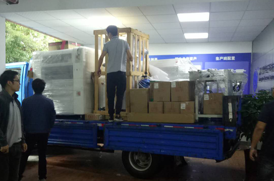 Shanghai customer SMT equipment special car delivery